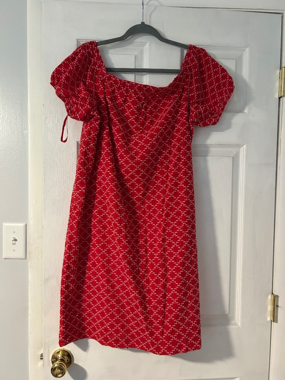 Ann Taylor Off the shoulder dress - BRAND NEW Size Large